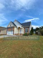 featured image of 3131 Pin Oaks Cir Ne