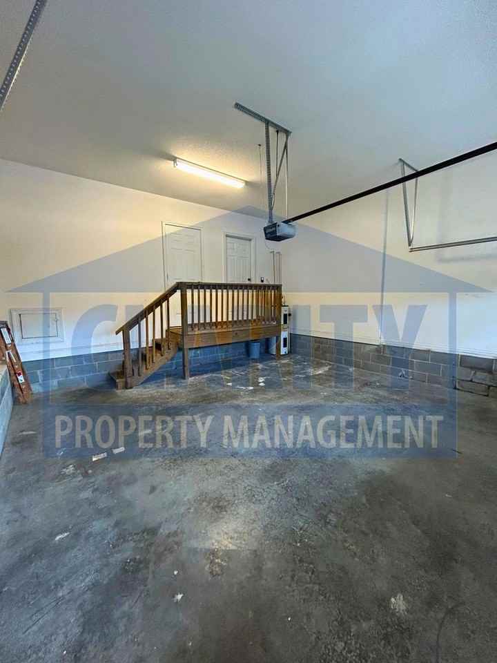 3131 Pin Oaks Cir Ne - Photo 7 of 29