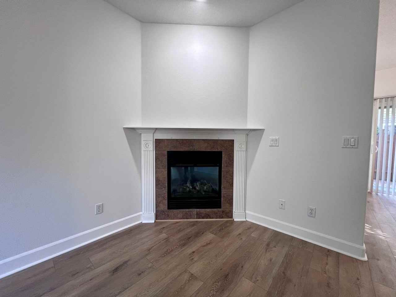 16739 Ne Halsey St - Photo 3 of 25