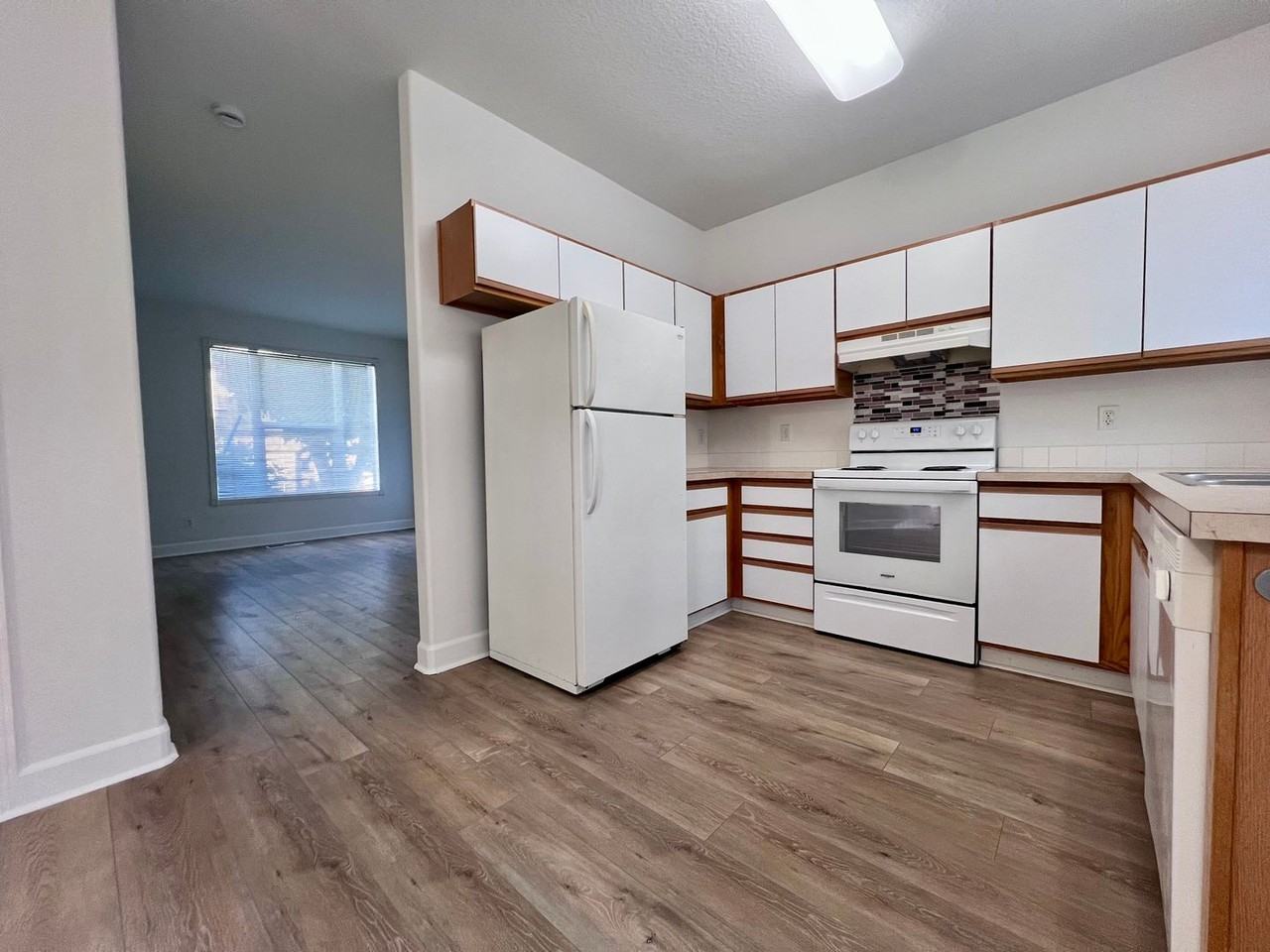 16739 Ne Halsey St - Photo 6 of 25