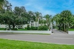 3325 Bayshore Blvd #B33 - Photo 1 of 1