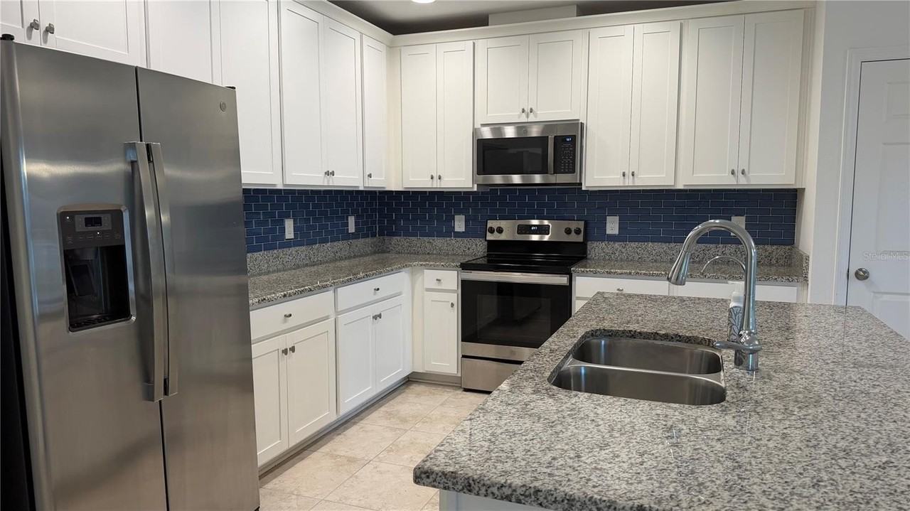 12218 Gothic Rd - Photo 3 of 22
