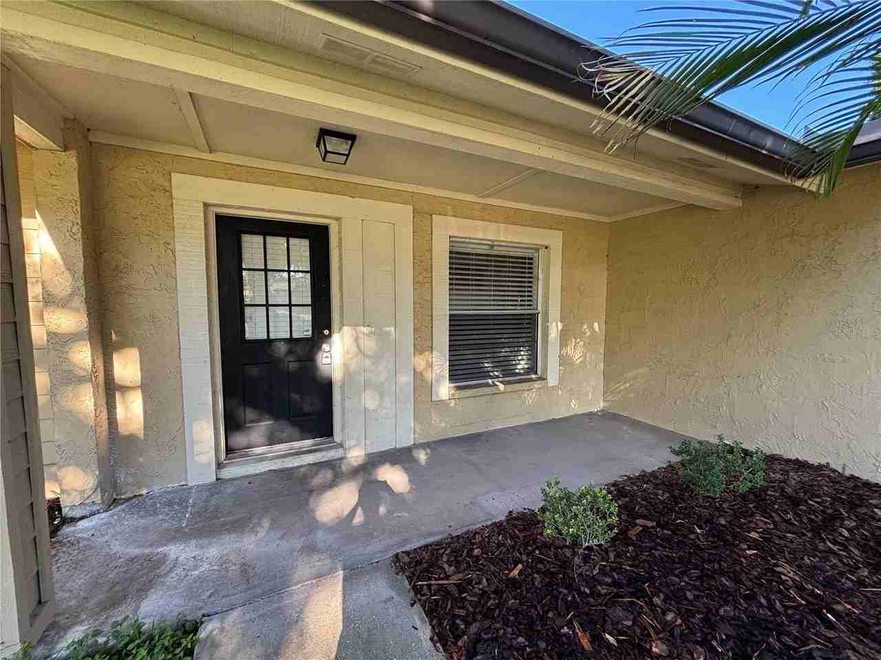 1761 Lakeview Village Dr - Photo 2 of 34