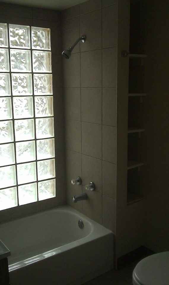 724 11th Ave - Photo 6 of 8