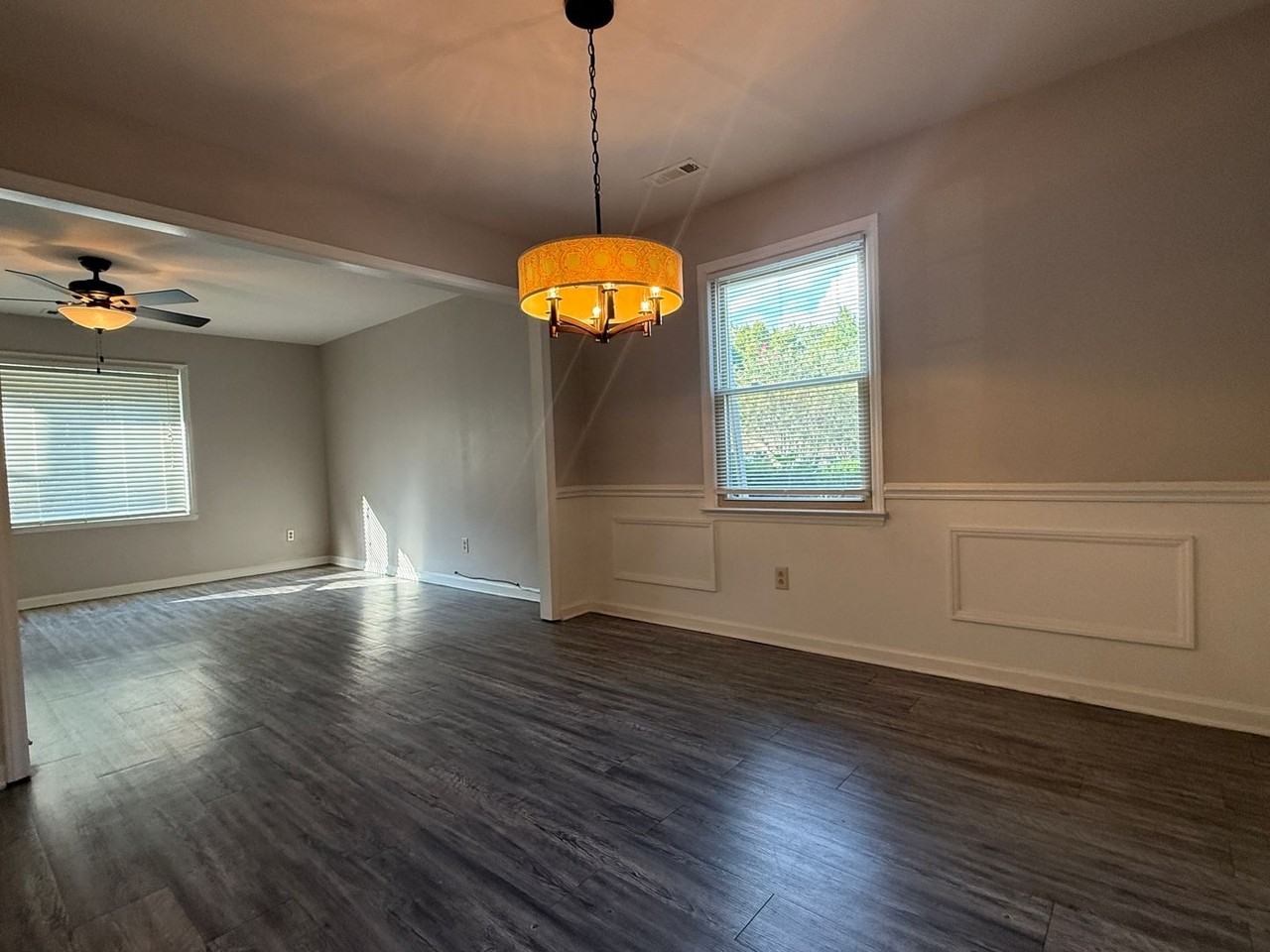 8317 Summerglen Cir #102 - Photo 5 of 33