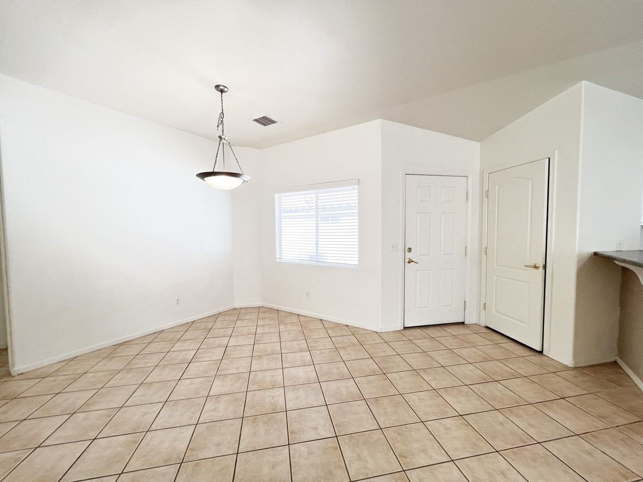 4964 E Catalina Ct - Photo 7 of 27