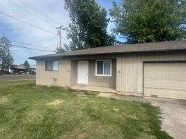 featured image of 521 S 1st St