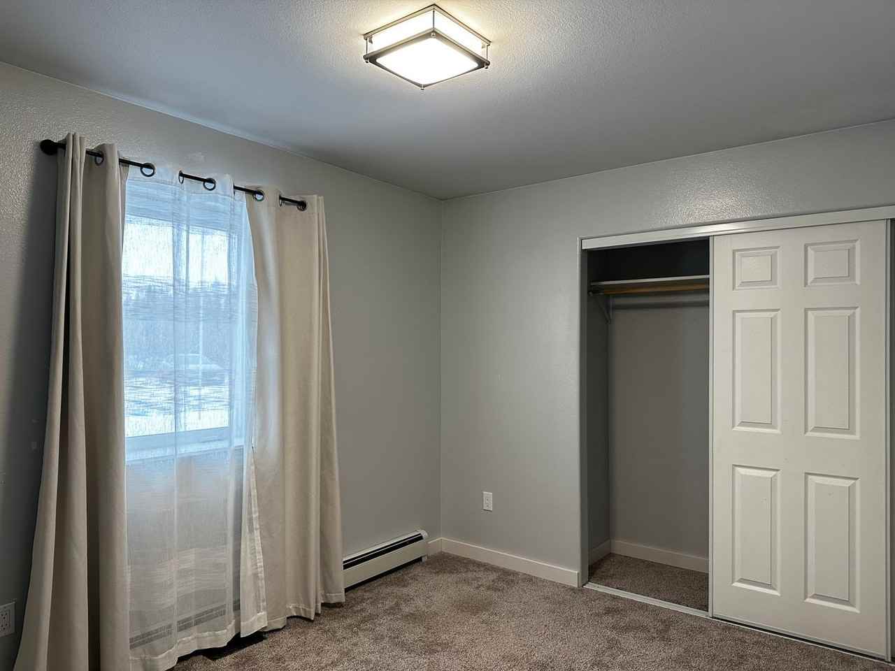 1321 Groundsel Ave - Photo 7 of 13