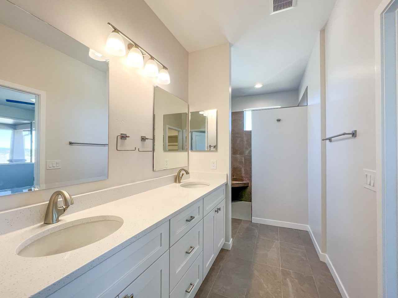 1496 Sangria Dr - Photo 4 of 16