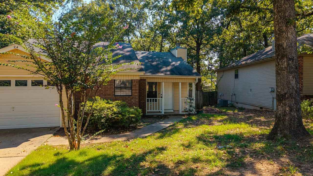 24 Oak Ridge Dr
