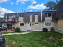 featured image of 18 Pavilion Ridge Way #1