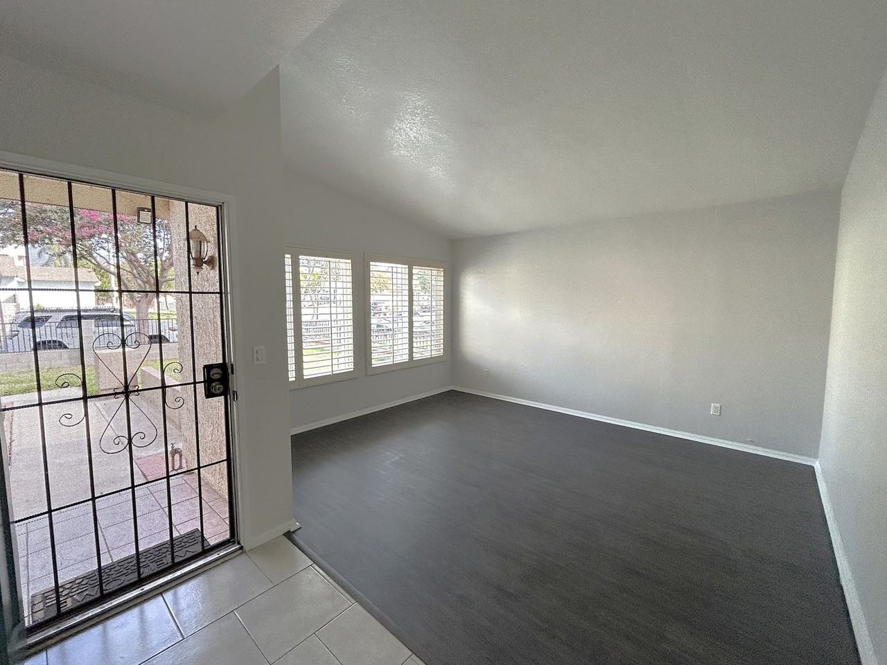 252 W Payson St - Photo 6 of 23