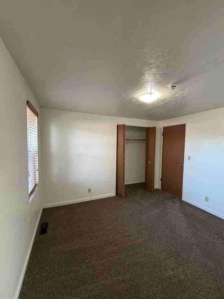 3907 Jason Ave - Photo 7 of 11
