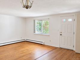 featured image of 33 Talmadge Dr