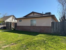 featured image of 501 E Florinda St