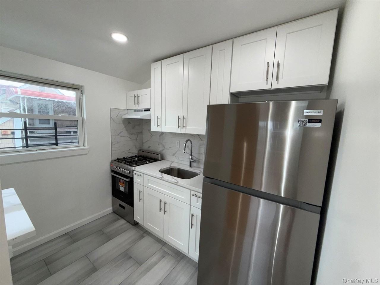 6941 Burchell Ave #2 - Photo 7 of 22