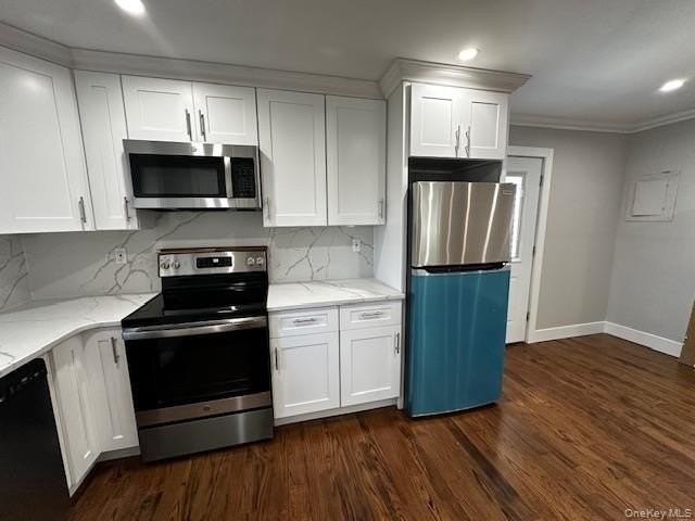 21 West Dr - Photo 6 of 14