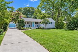 featured image of 1435 Bray Ave