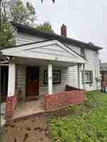 featured image of 127 Linhart St