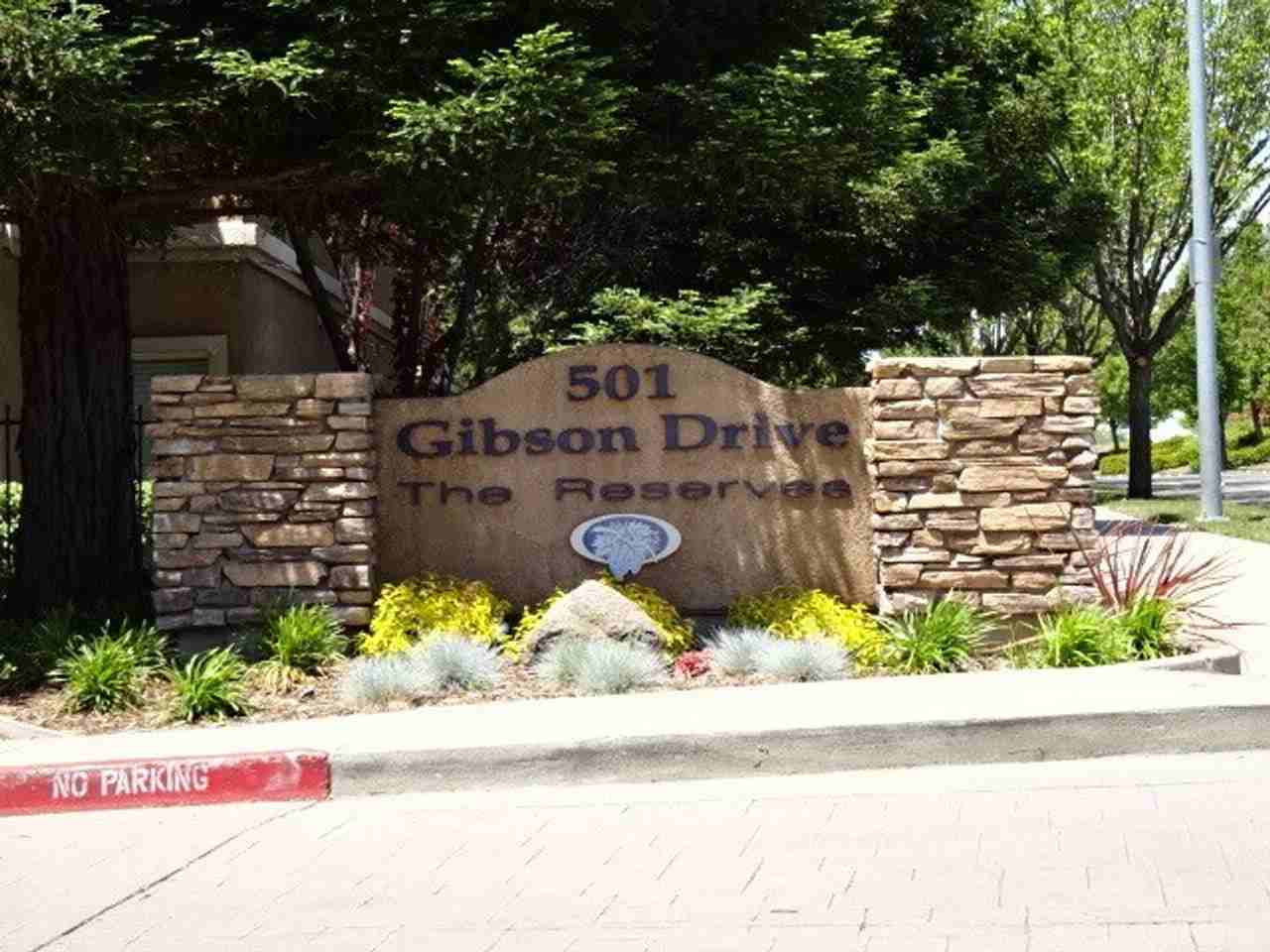 501 Gibson Dr - Photo 2 of 25