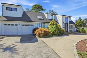 featured image of 3304 Park Ave