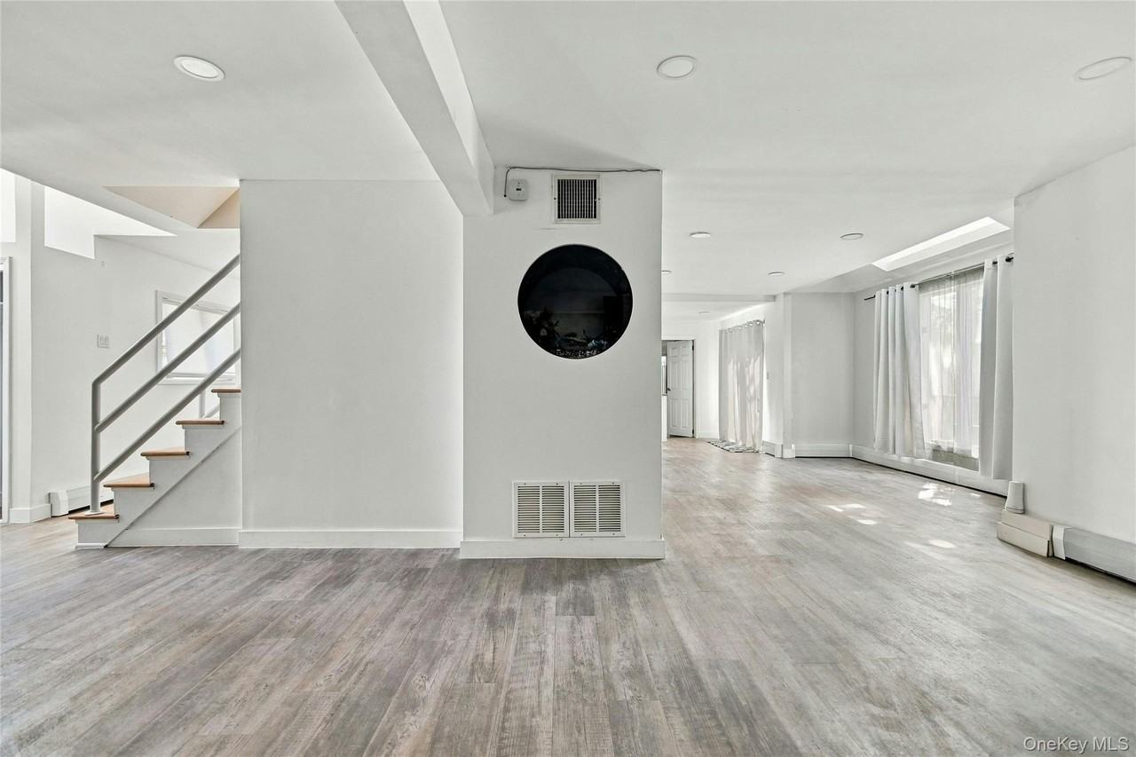 3304 Park Ave - Photo 5 of 33
