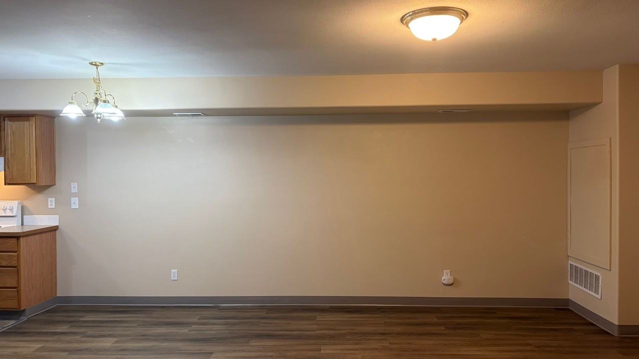 Quail Ridge Apartments - Photo 3 of 24