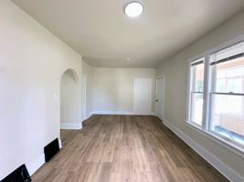 featured image of 124 S Lake St