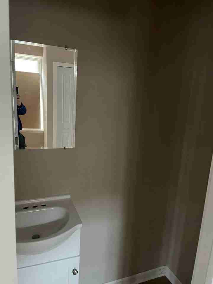 1855 Daly St - Photo 4 of 12