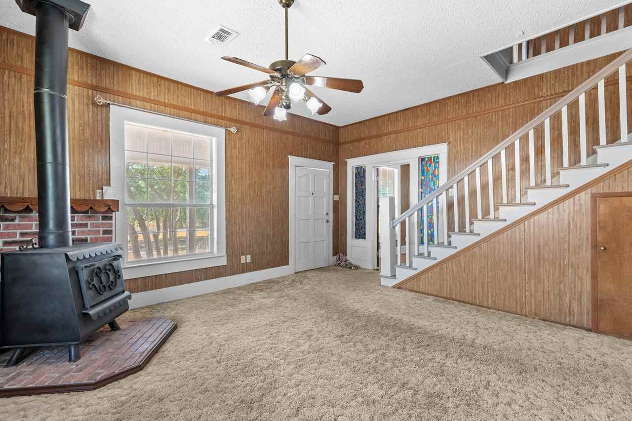 146 County Road 4285 #1 - Photo 4 of 14