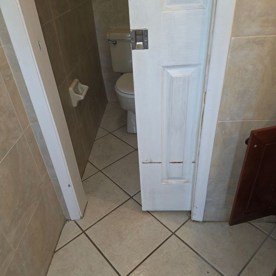 1064 Lotus Pkwy - Photo 2 of 11