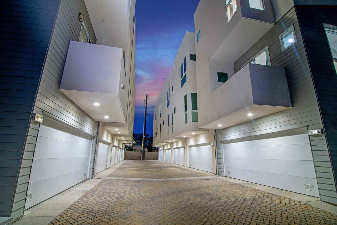 10909 1/2 Otsego St #1 - Photo 7 of 29