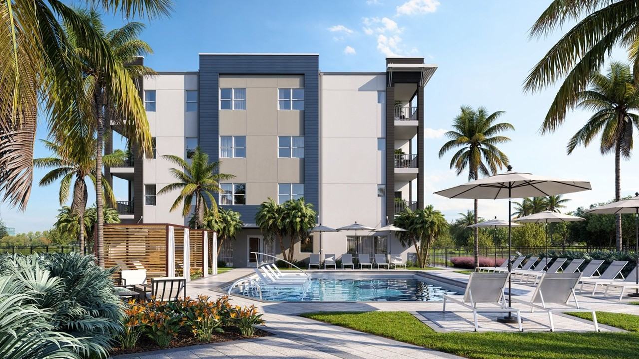 Proxi  Lake Mary - Photo 2 of 11