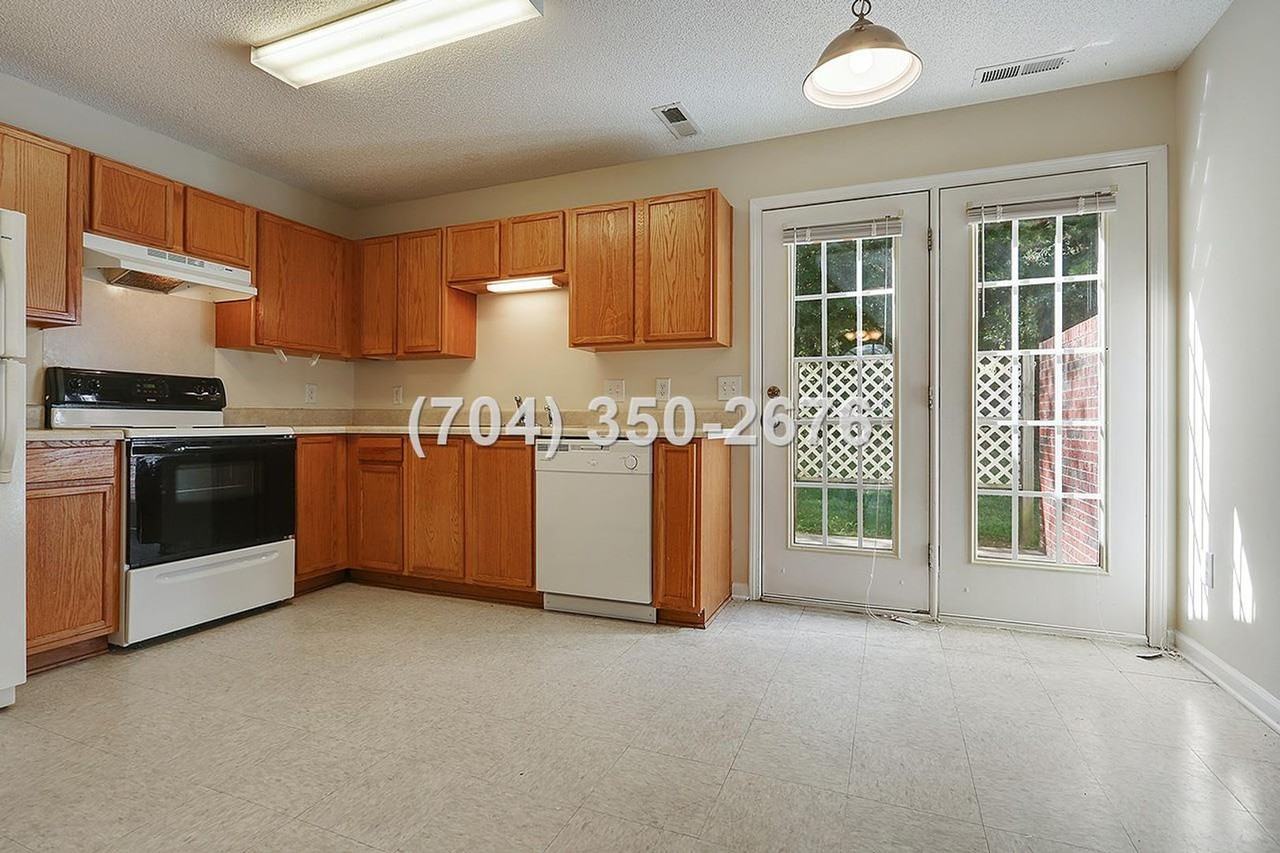 1308 S Hayne St - Photo 3 of 20