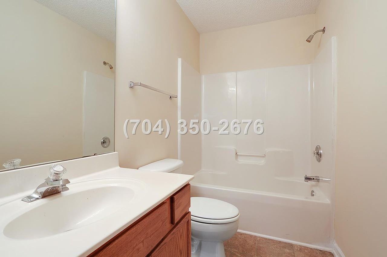 1308 S Hayne St - Photo 7 of 20