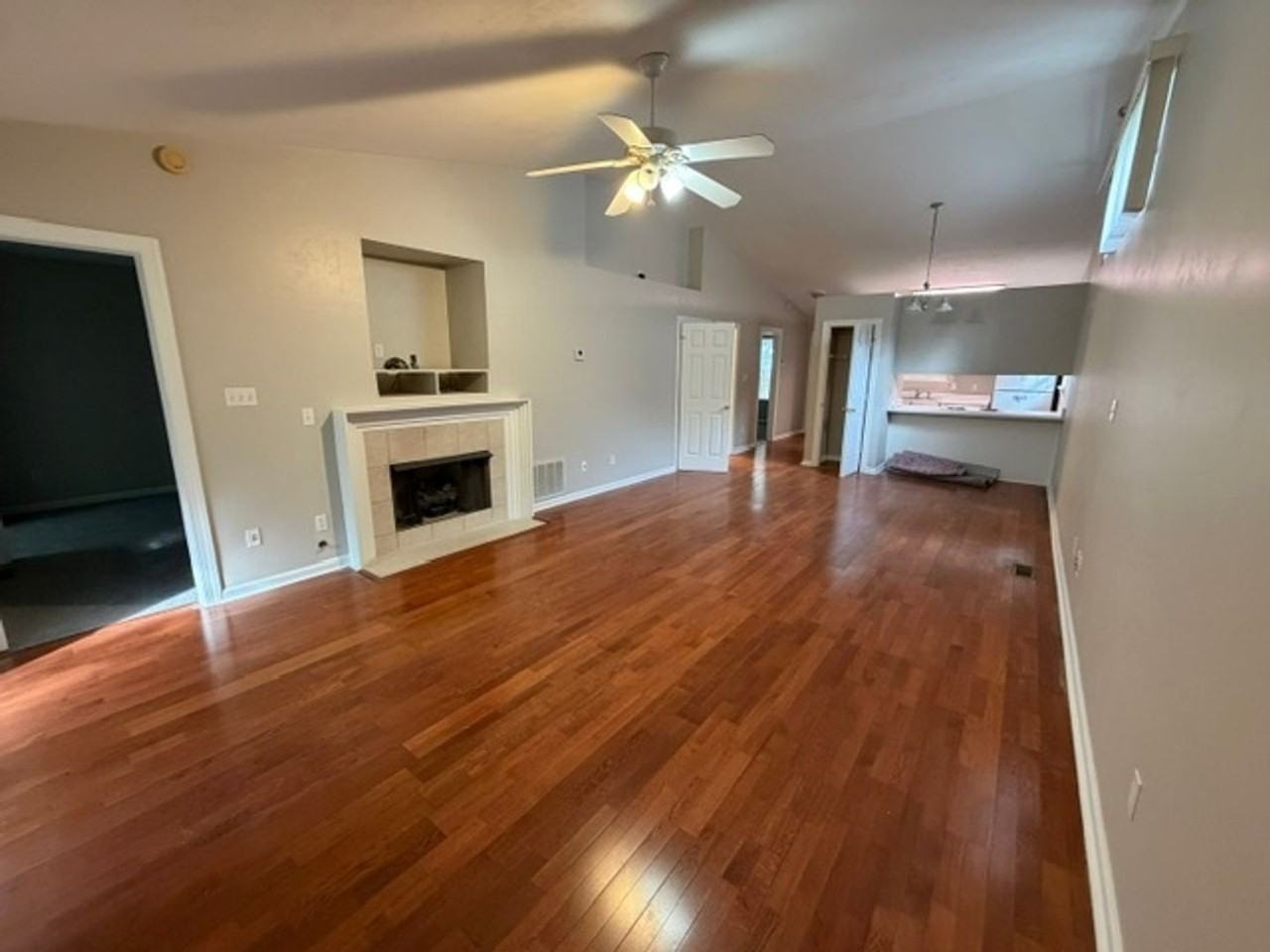 1248 Cross Creek Cir - Photo 4 of 16
