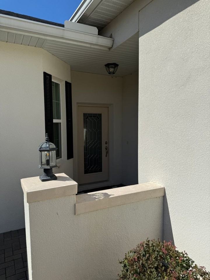 1038 Green Gate Blvd - Photo 5 of 47