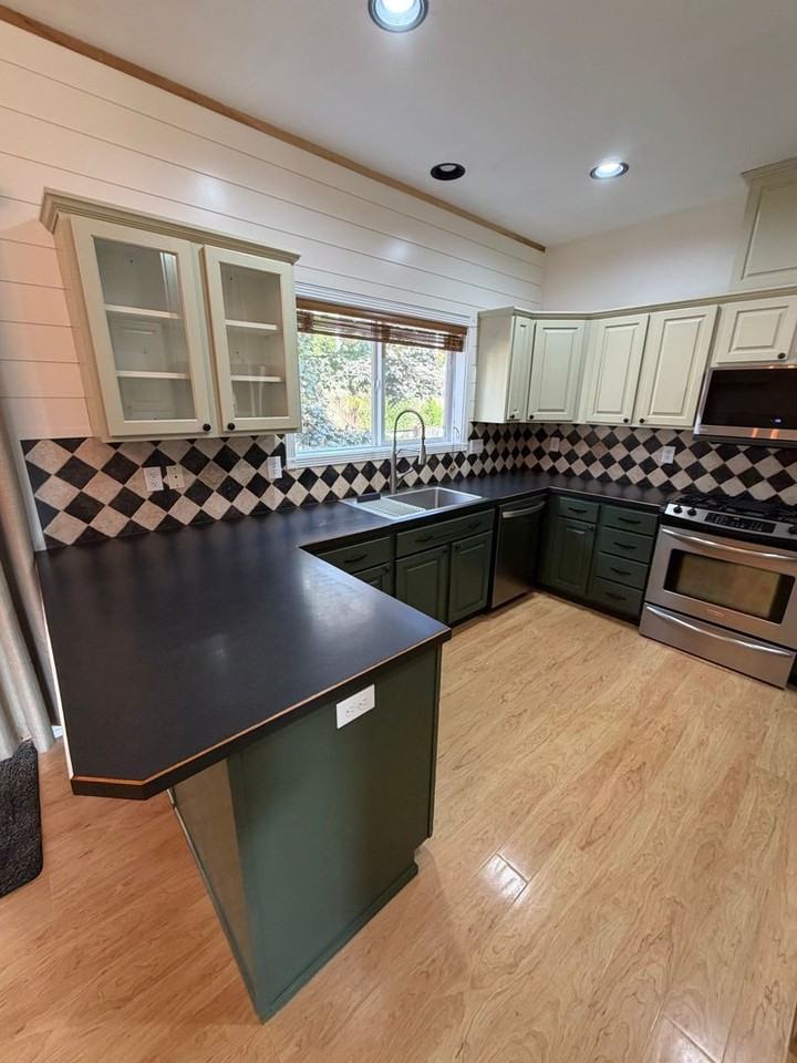 1187 Horizon Ridge Ct Ne - Photo 4 of 38