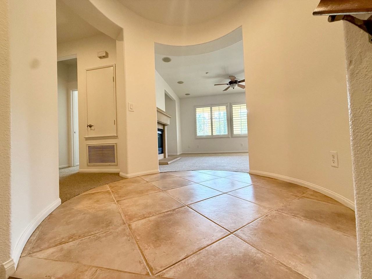 2810 Piantino Cir - Photo 5 of 45