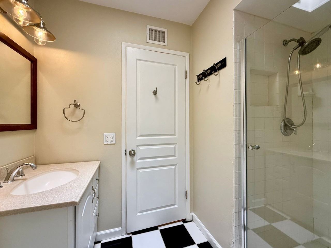 74 San Dimas Ave - Photo 7 of 15