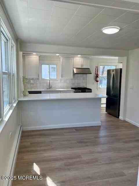 1025 5th Ave - Photo 3 of 28