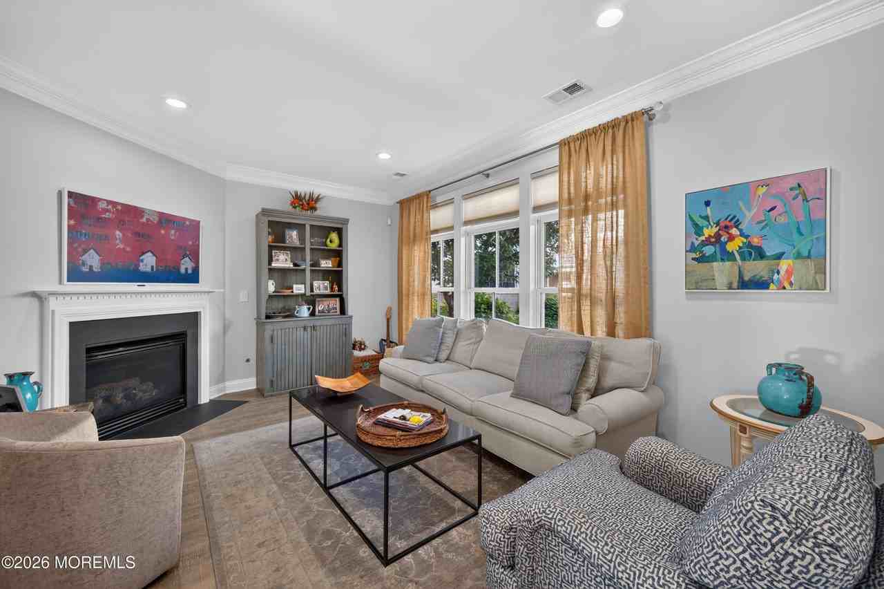 7 Grove Ct #24 - Photo 6 of 35