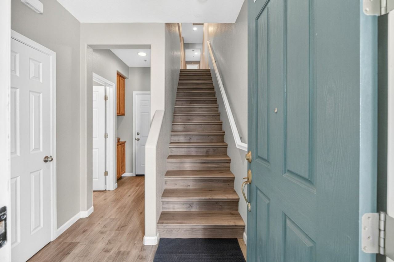 8150 Crystal Walk Cir - Photo 2 of 15