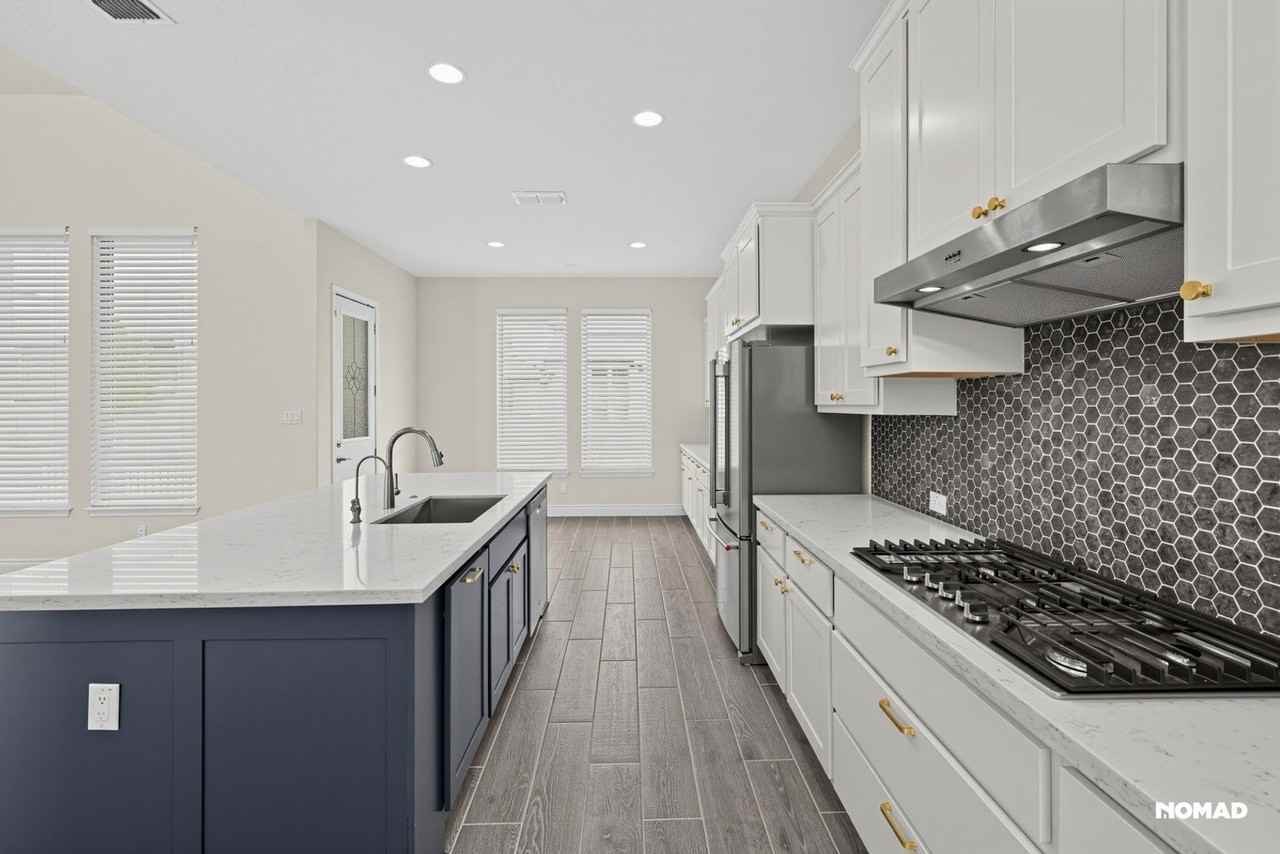 9007 Raven Pointe - Photo 6 of 32
