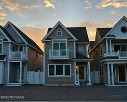 featured image of 221 1st Ave