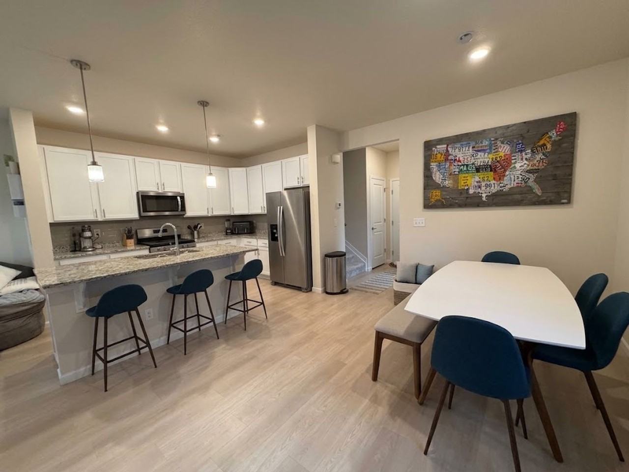112 Ambrose St - Photo 2 of 14