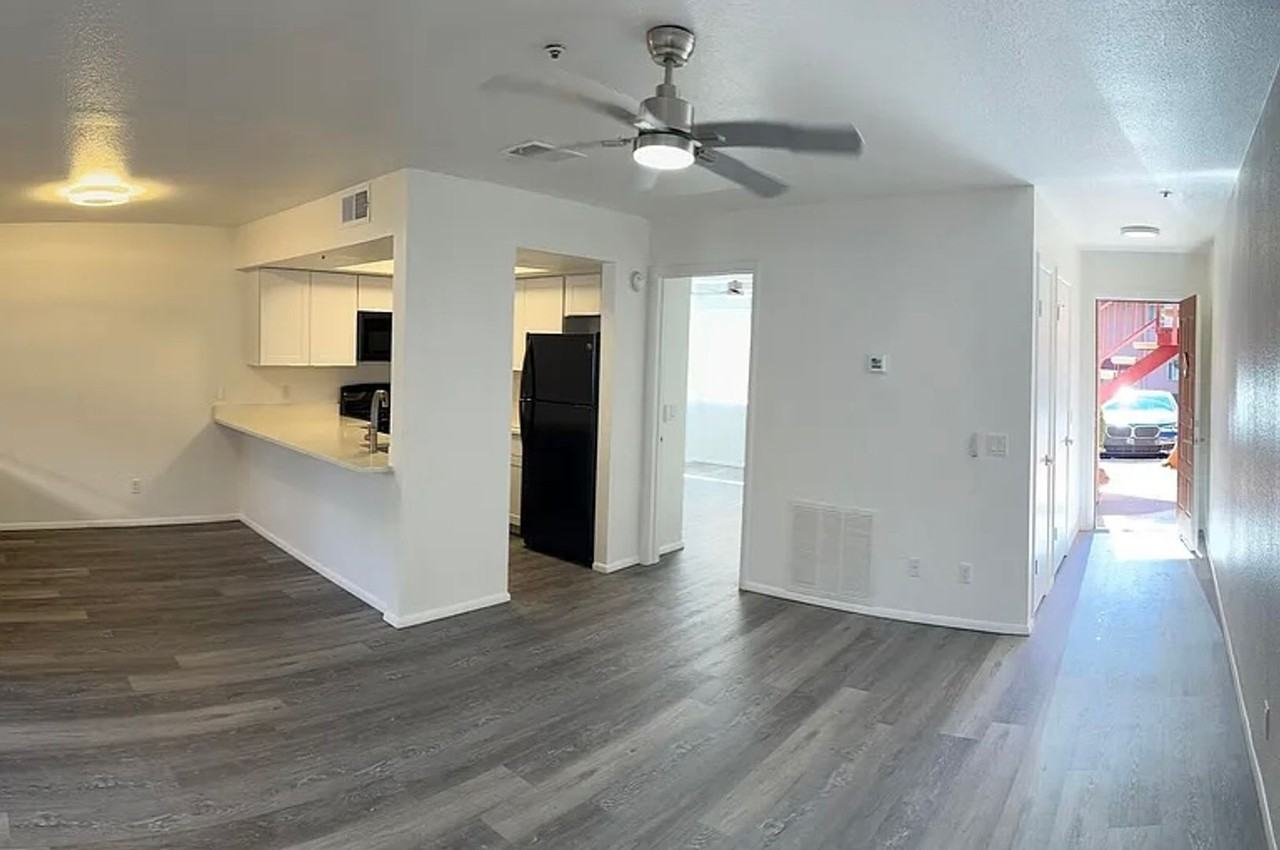 250 Sunset Dr #28 - Photo 3 of 9