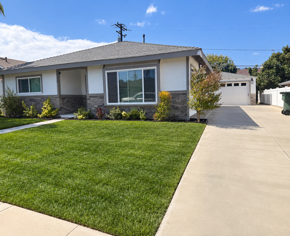 25223 Weston Rd - Photo 2 of 12