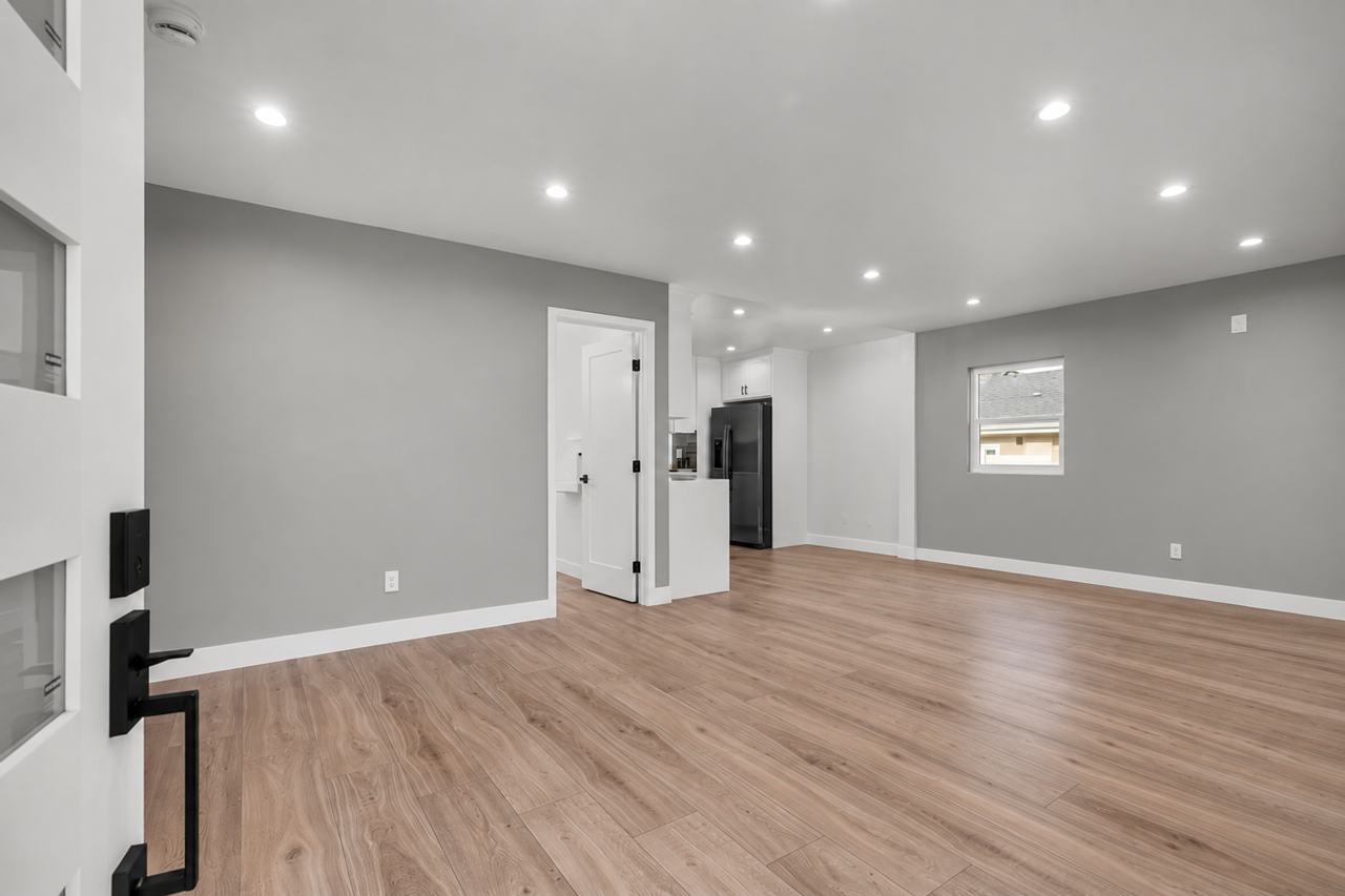 25223 Weston Rd - Photo 5 of 12