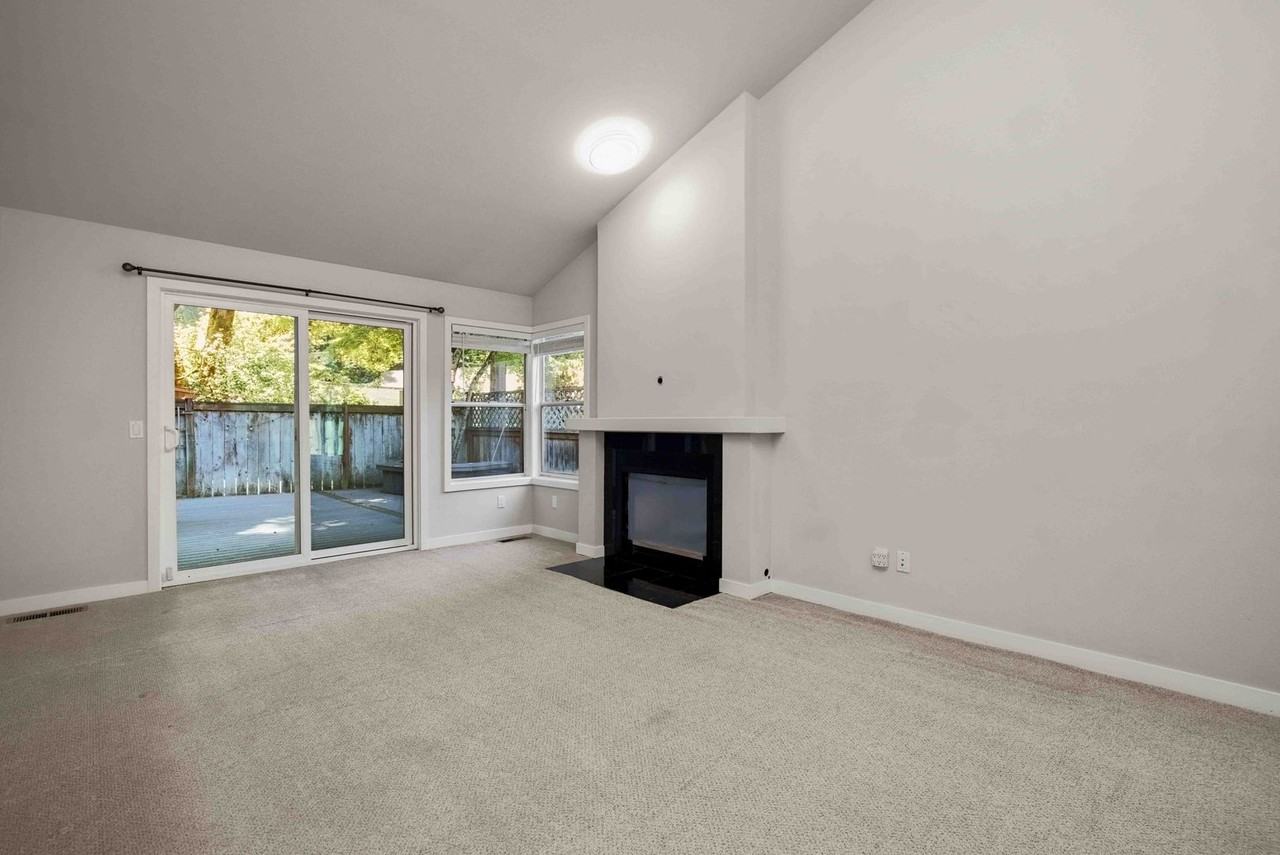 10209 Ne 126th Pl - Photo 3 of 45